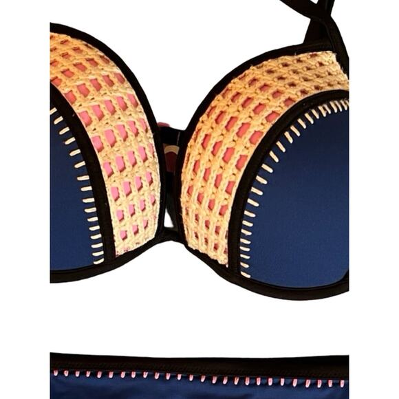 Victorias Secret Bombshell Bikini Set 36C Large Blue Pink Crochet Molded Staps - Picture 11 of 14